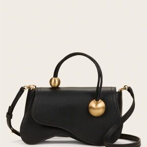 Cult Gaia Kazia Crossbody Bag Black NWT w/ Dust Bag Strap Sculptural